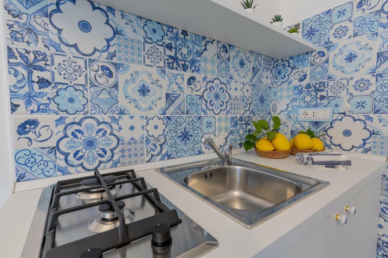 Casa Azulejos Apartment Maiori Bagian luar foto