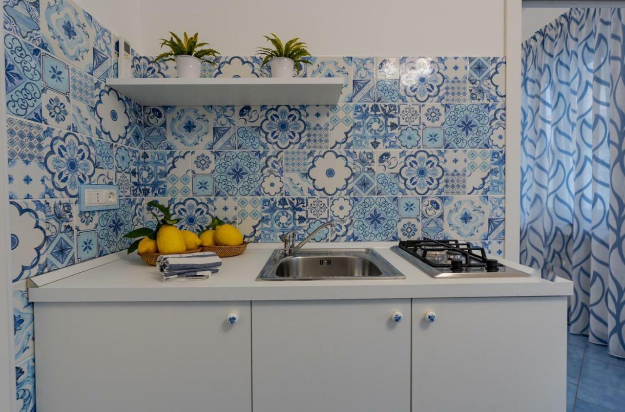 Casa Azulejos Apartment Maiori Bagian luar foto
