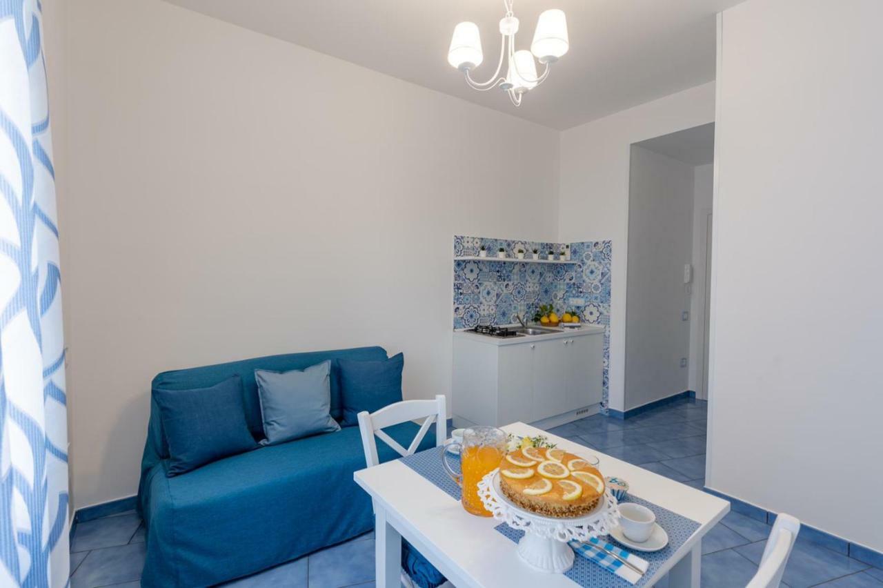 Casa Azulejos Apartment Maiori Bagian luar foto