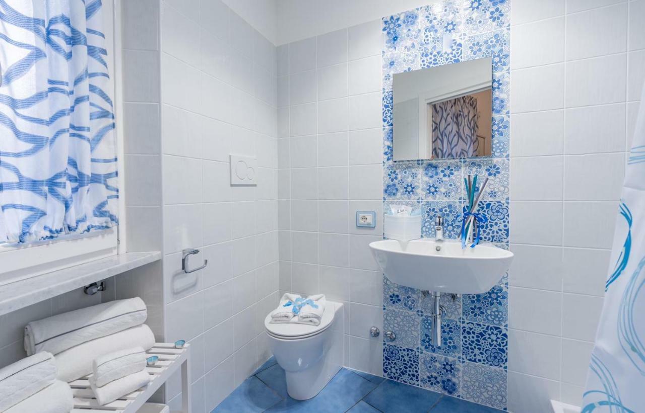 Casa Azulejos Apartment Maiori Bagian luar foto
