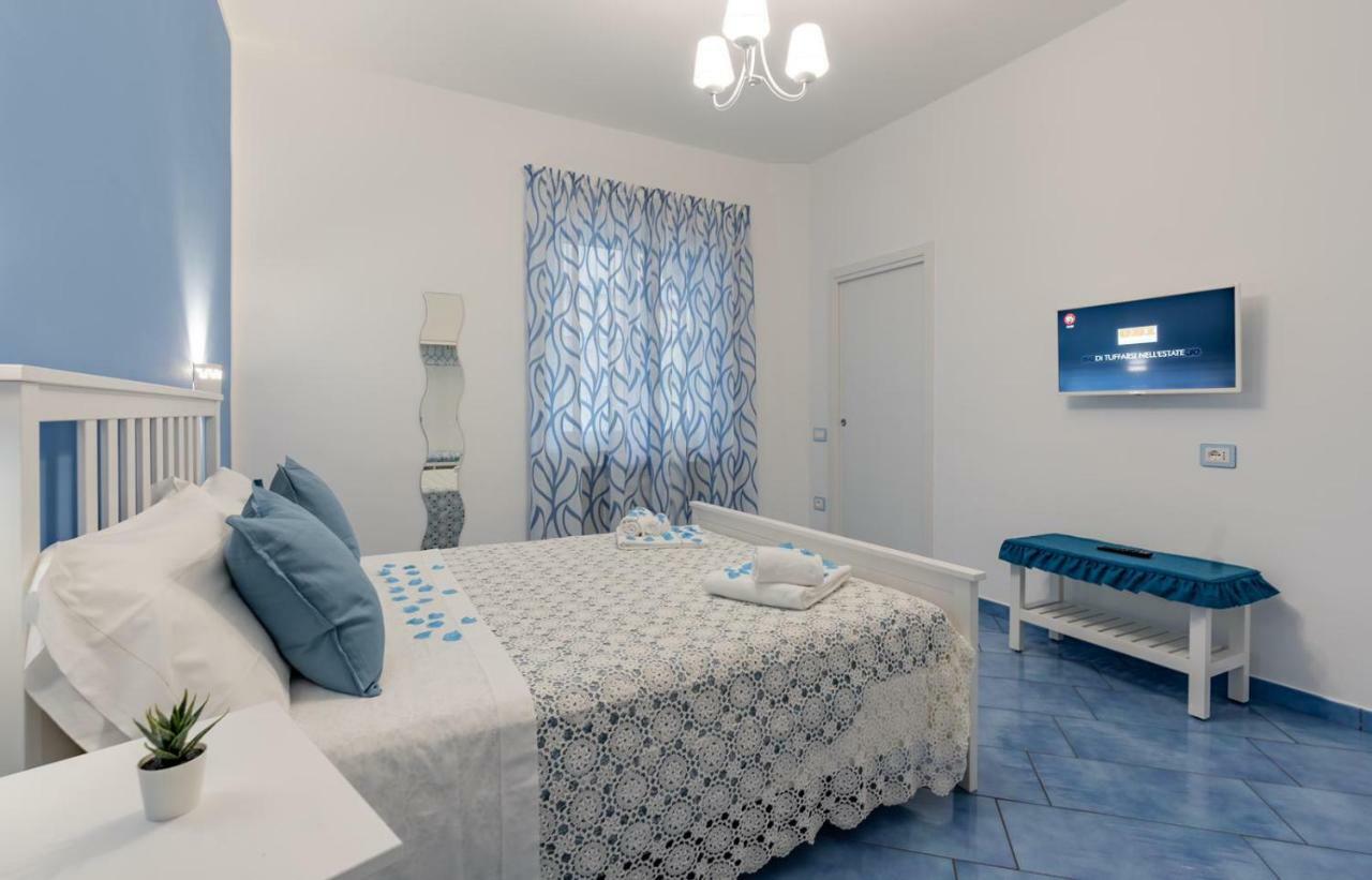 Casa Azulejos Apartment Maiori Bagian luar foto